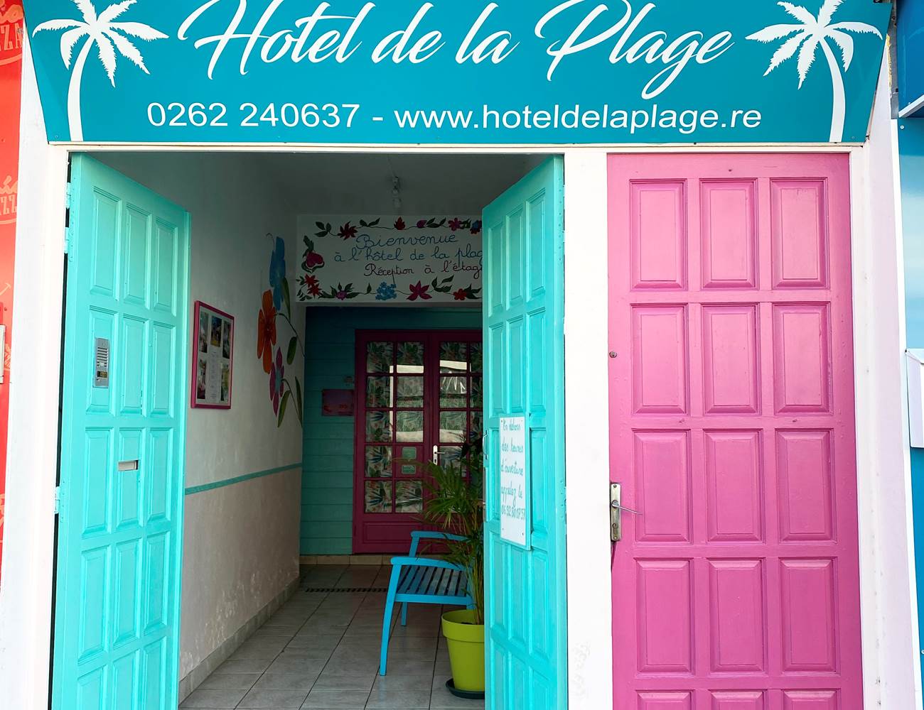 couloir de l’entrée de l. hôtel-photo-gallery