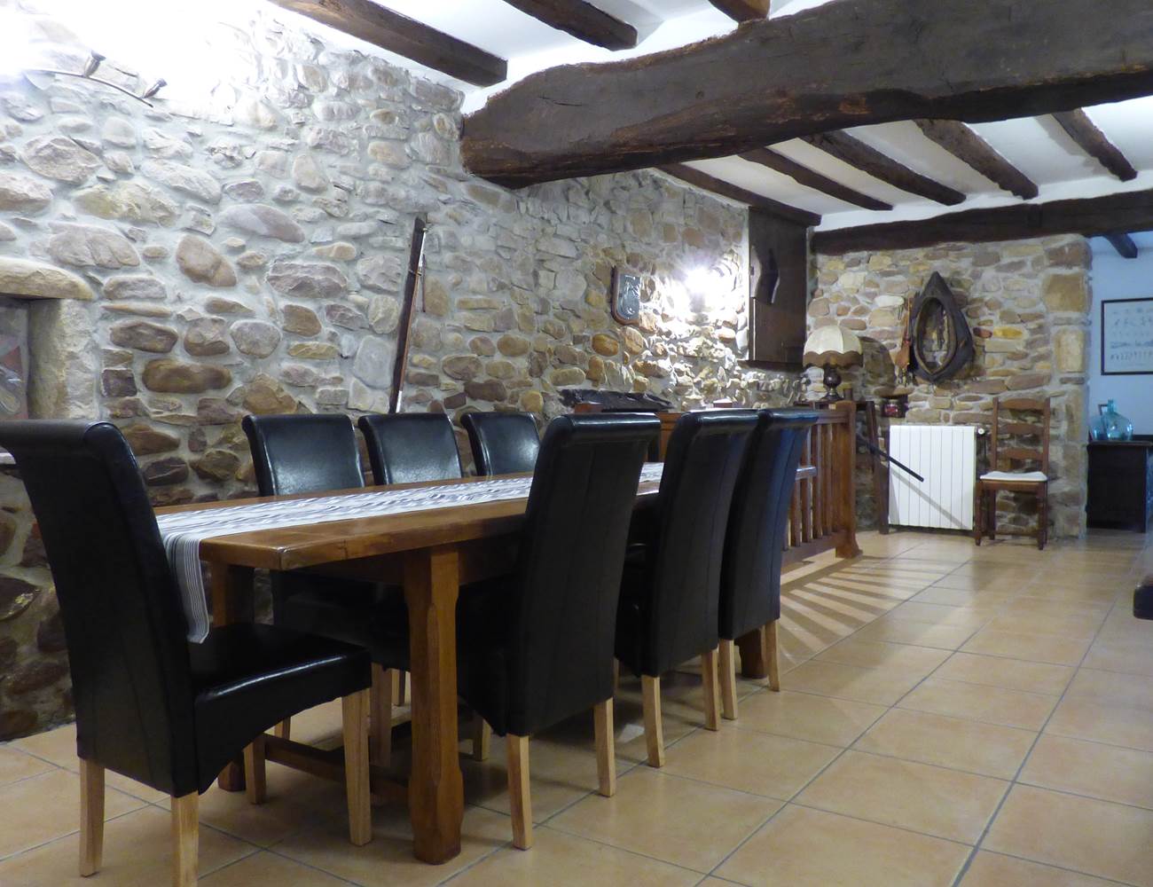 salle a manger ttakoinenborda-photo-gallery