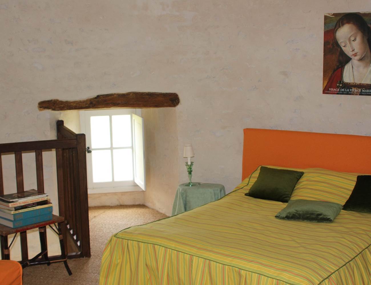 Dans la tour : chambre à lit double-photo-gallery