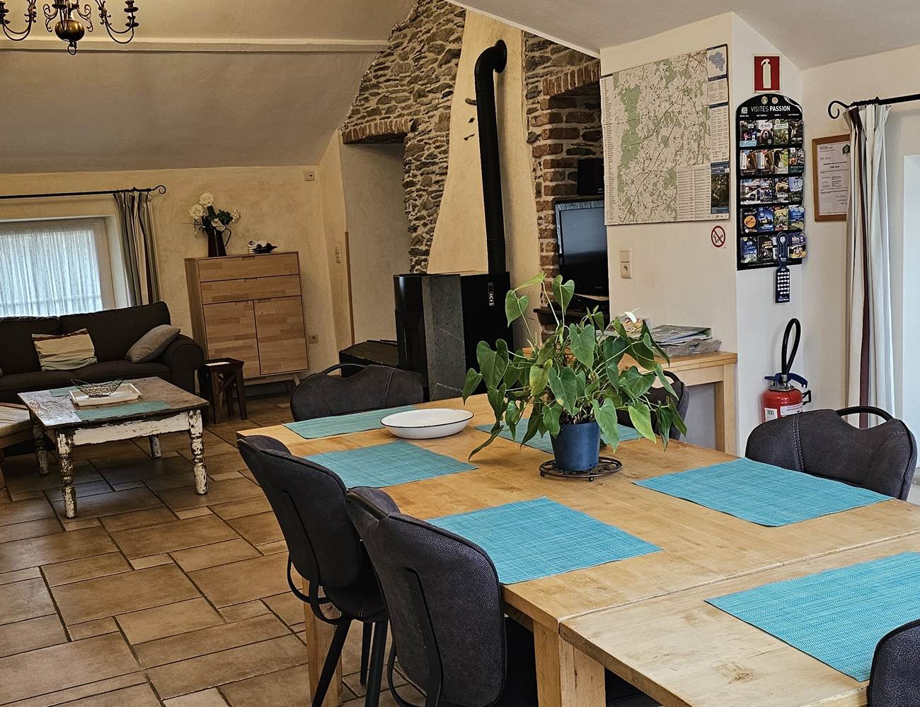 Table et chaises-photo-gallery
