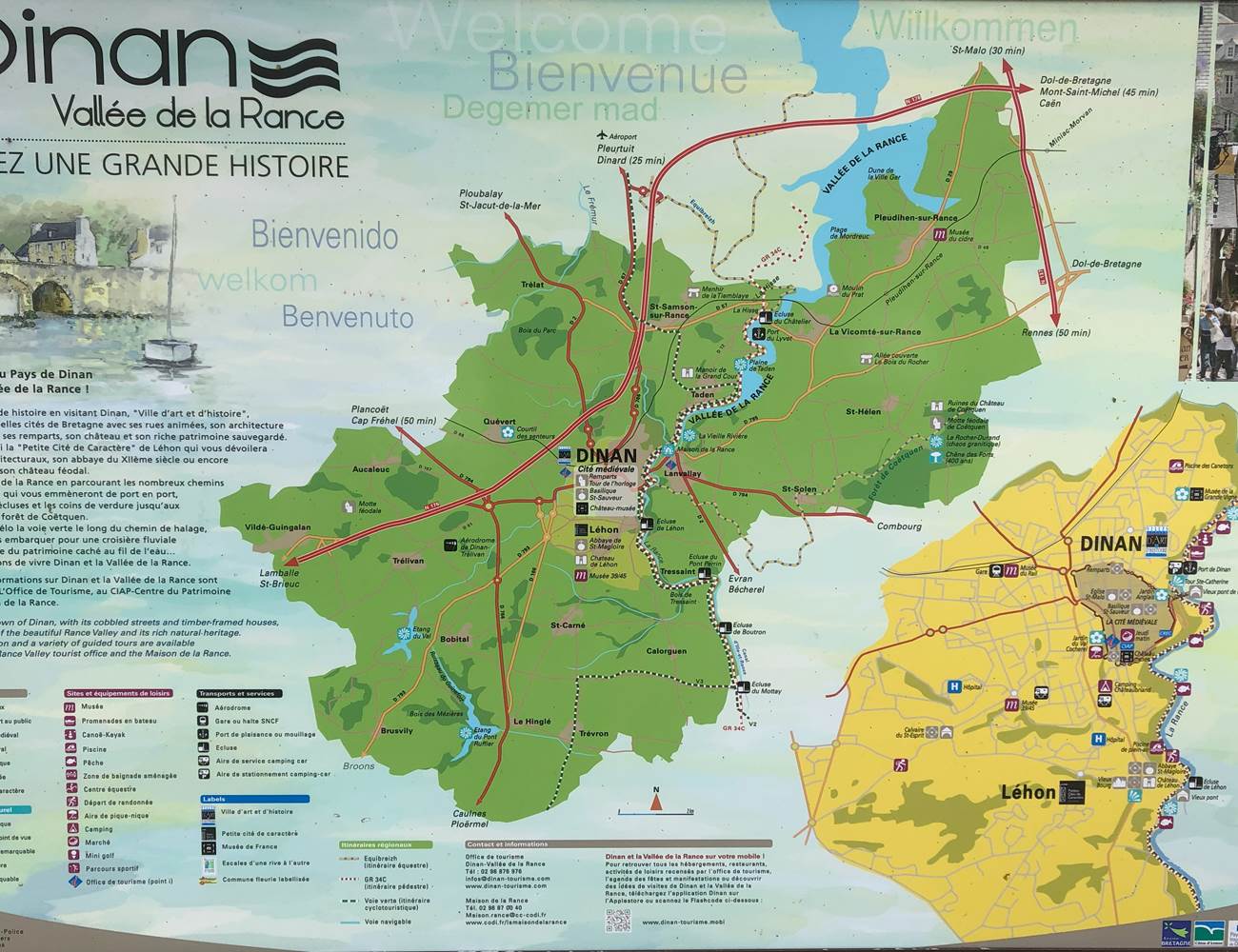 Panneau touristique entrée de Dinan