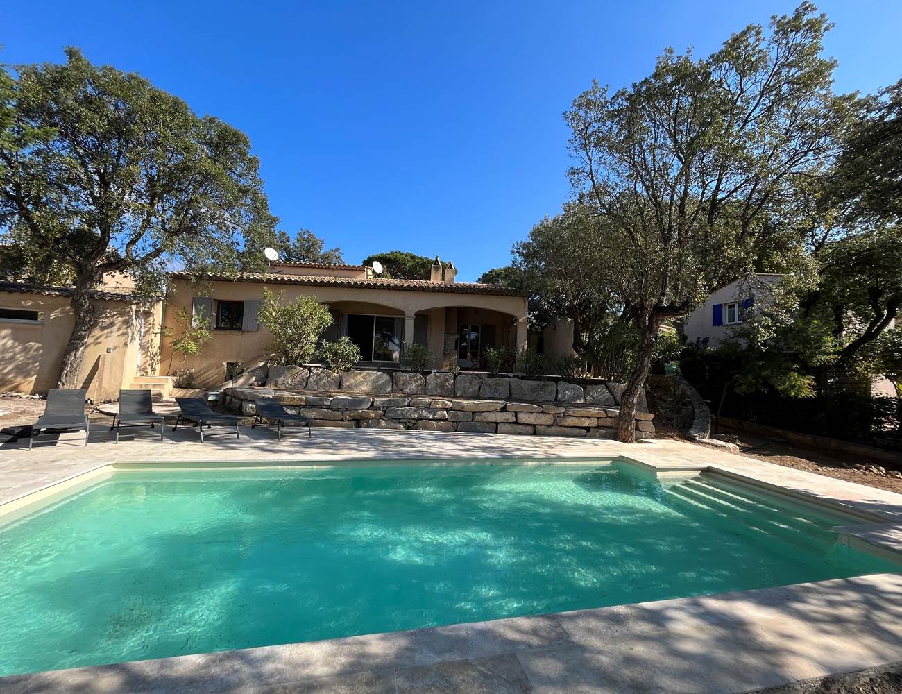 View of Villa and Pool-photo-gallery