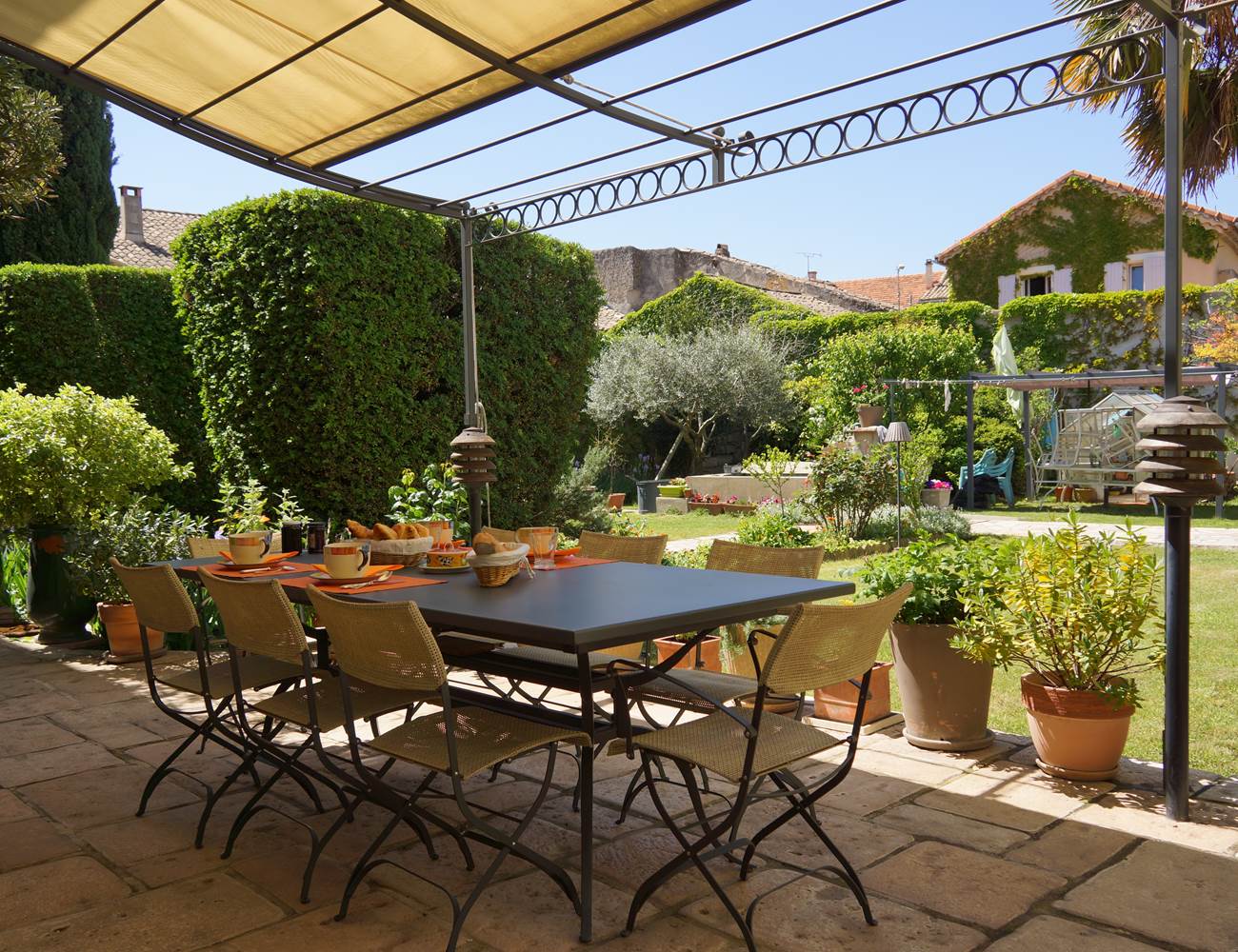Maison en Provence de charme  - Terrasse - Lapalud - Vaucluse-photo-gallery