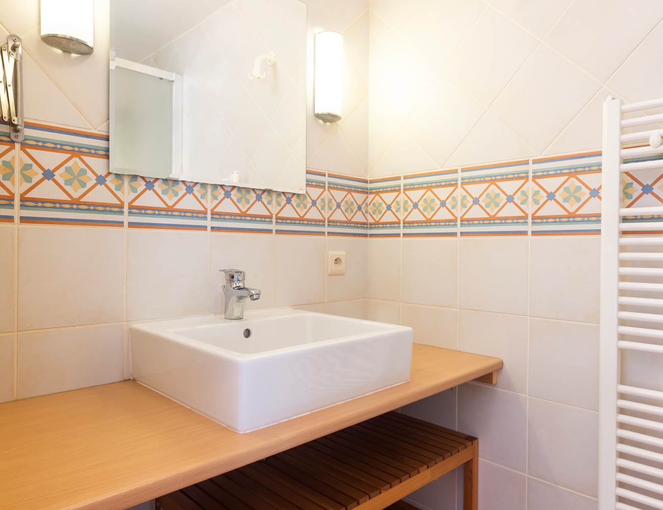 Salle d'eau Chambre Bonheur familiale du gite Myosotis  Indigo   (6)-photo-gallery