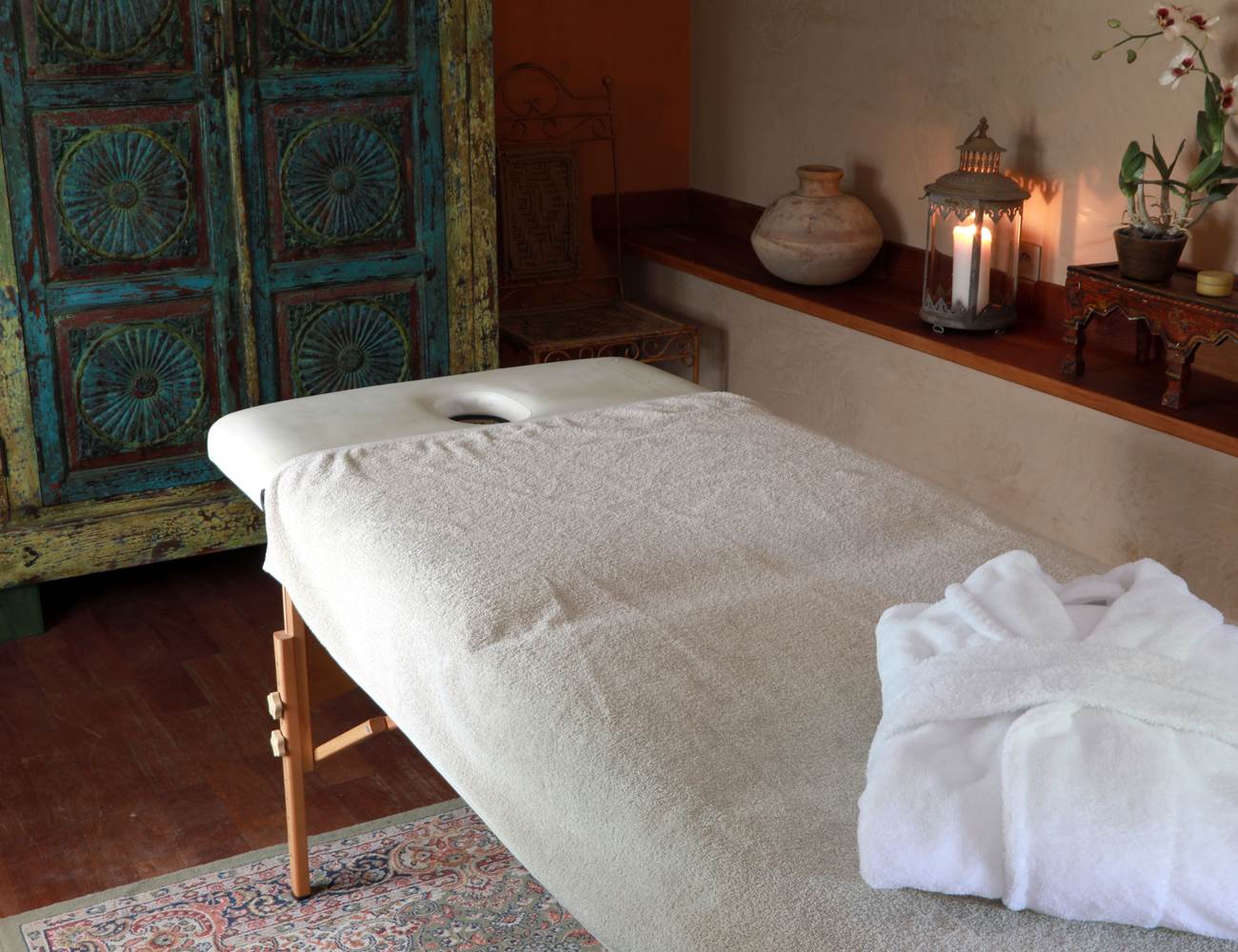 Maison d'hôtes et bien-être - Salle de massage-photo-gallery
