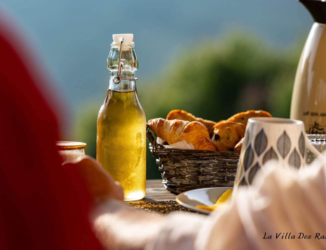 zoom sur le petit déjeuner - Chambre d'hôtes Orzals-photo-gallery