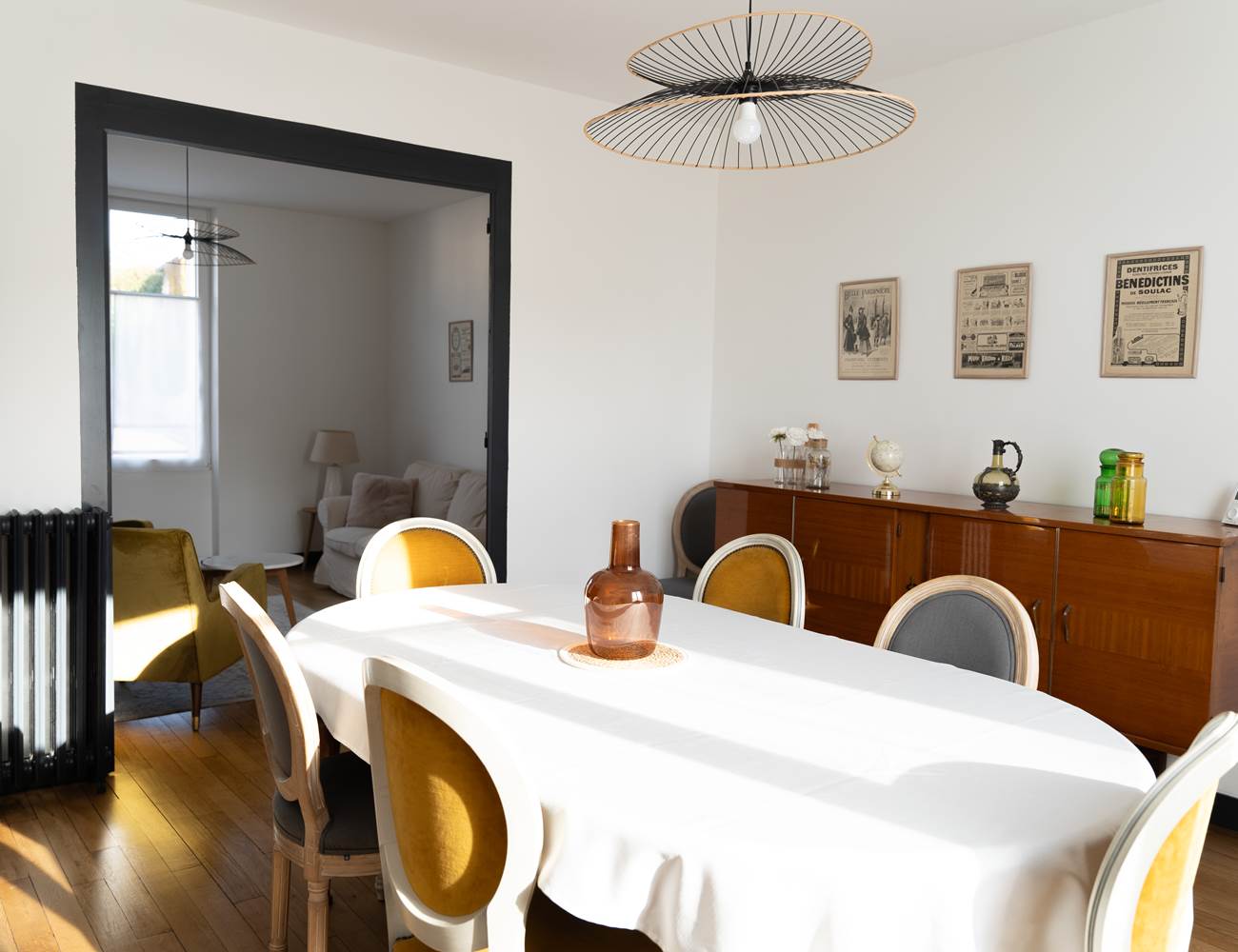 Salle à manger lumineuse avec charme de l'ancien-photo-gallery