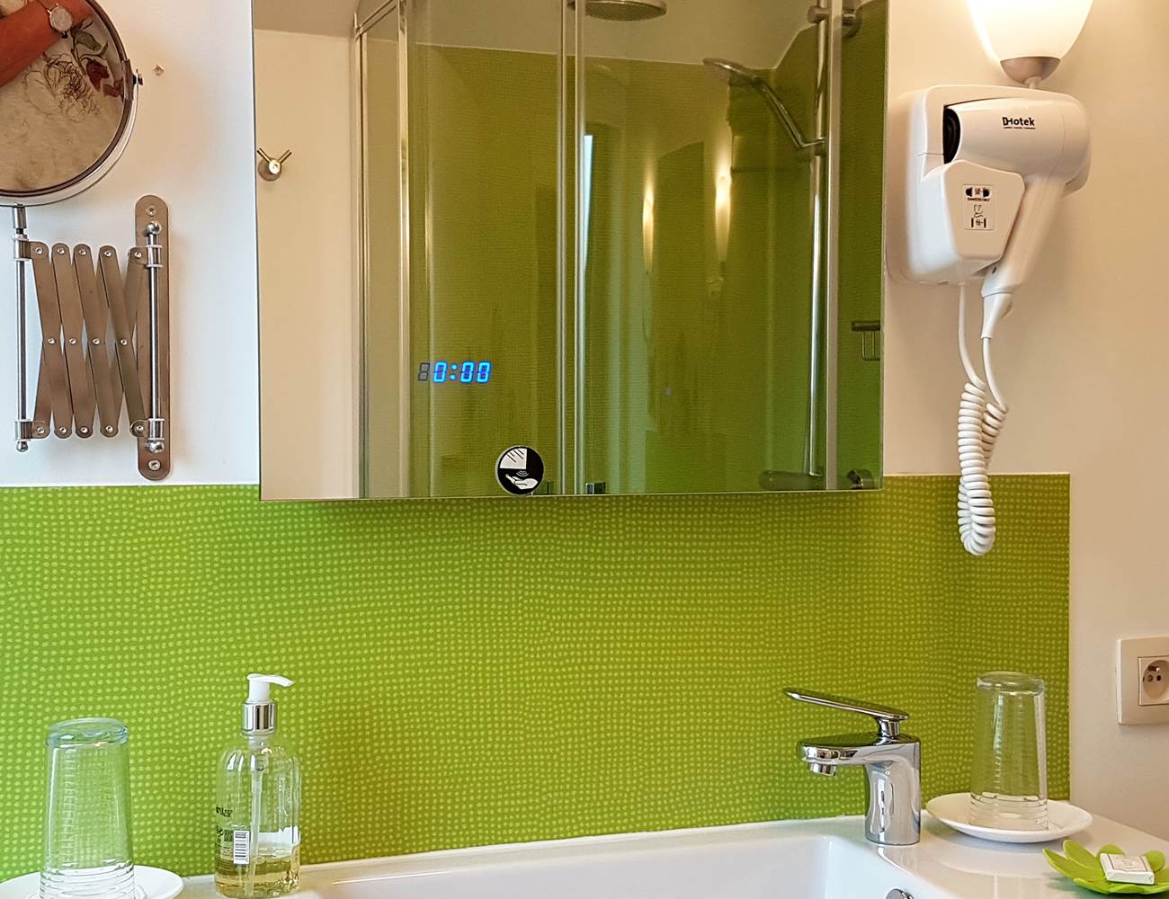 chabetaine  Aurore (1) salle de douche-photo-gallery