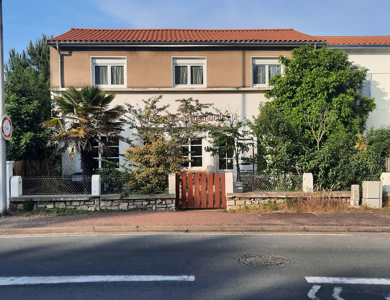 20230528_194134-photo-gallery