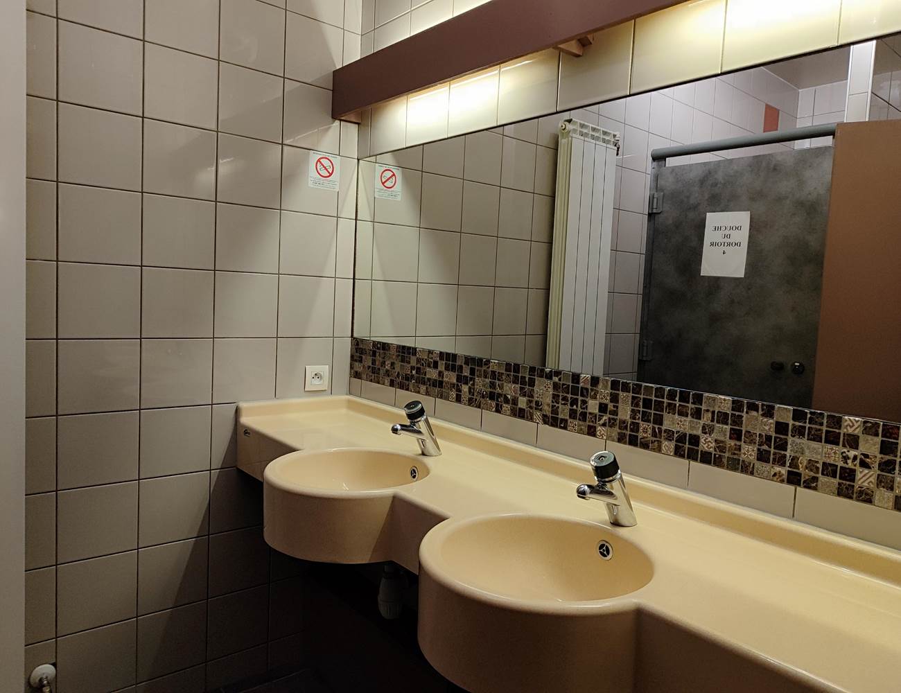 pro-x7P6n25U-photo-gallery