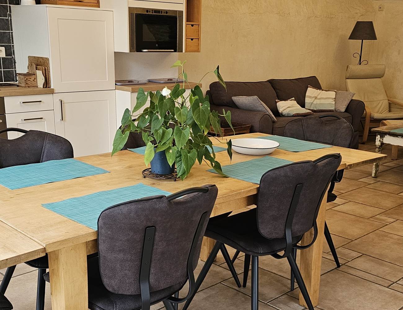 Nouvelle cuisine février 2025 Royal Blue (4)-photo-gallery
