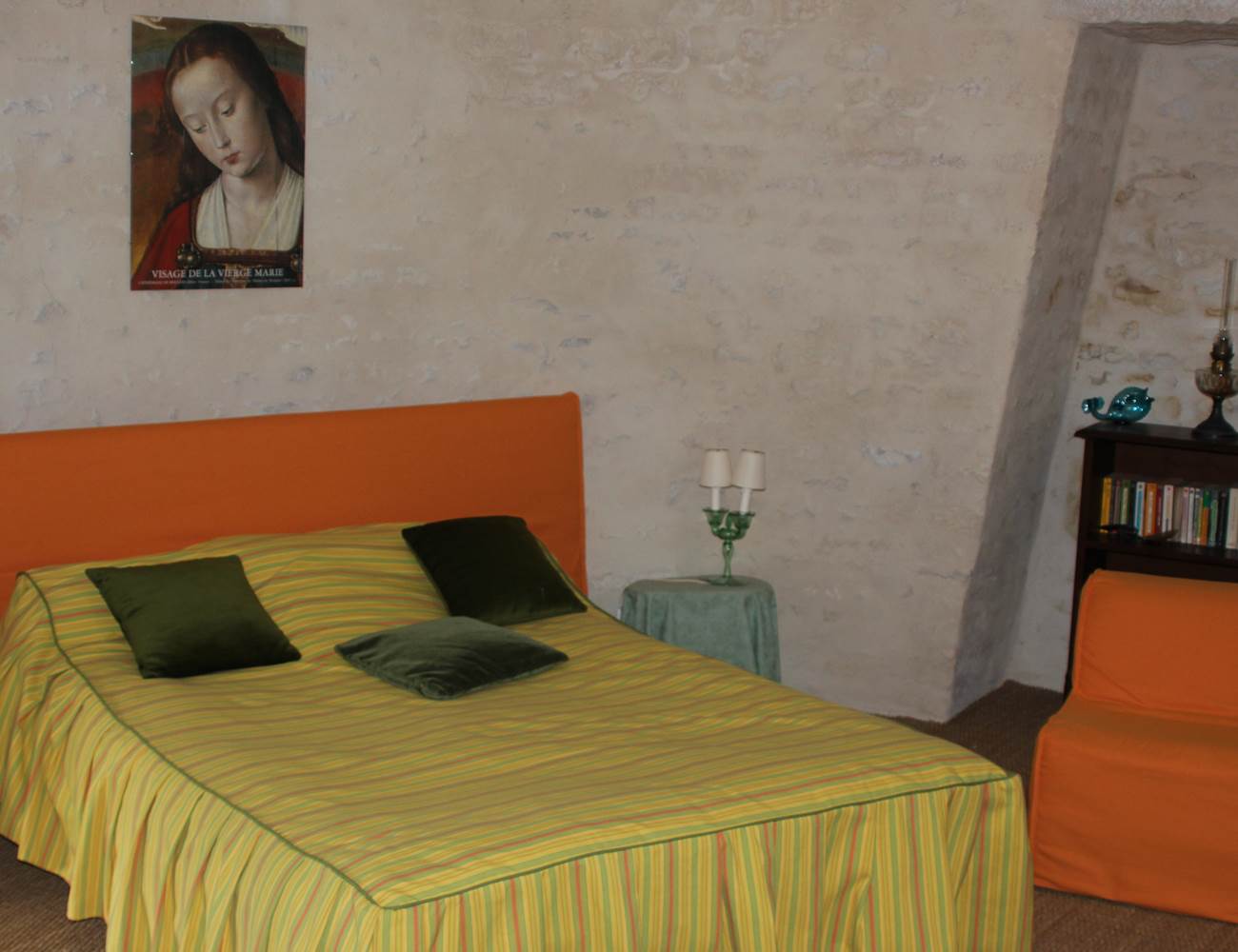 Dans la tour : chambre à lit double-photo-gallery