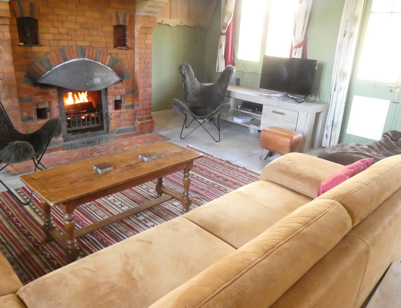 Int 02-photo-gallery