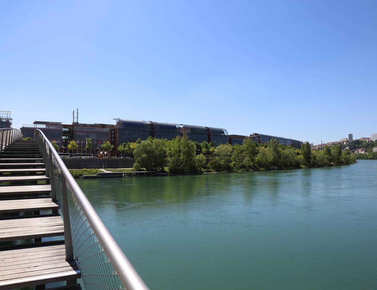 Passerelle pour rejoindre le Centre de Congrès