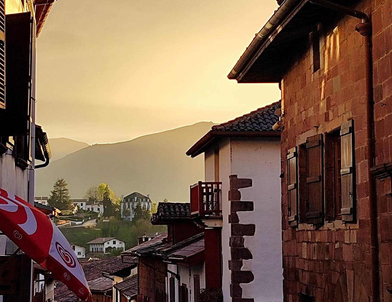 1000010584-photo-gallery