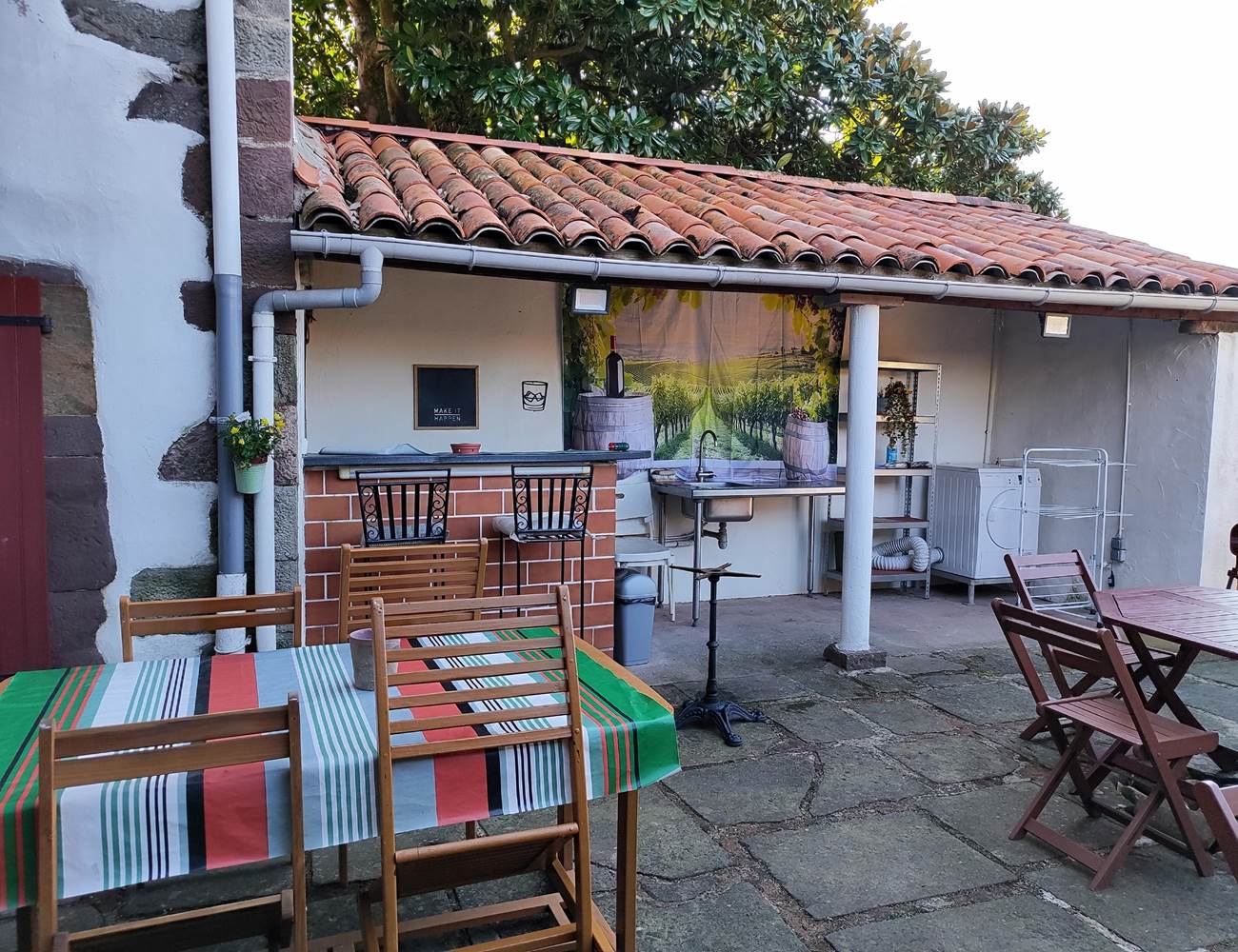 pro-5ENcOV1U-photo-gallery