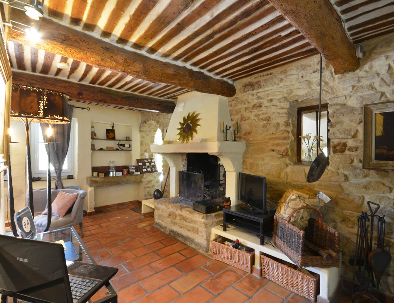 le salon TV commun-photo-gallery