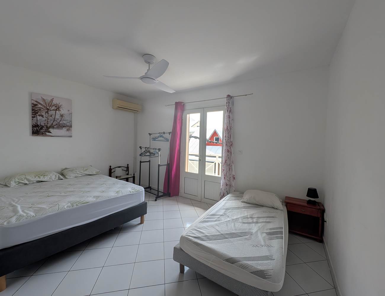 1000008515-photo-gallery