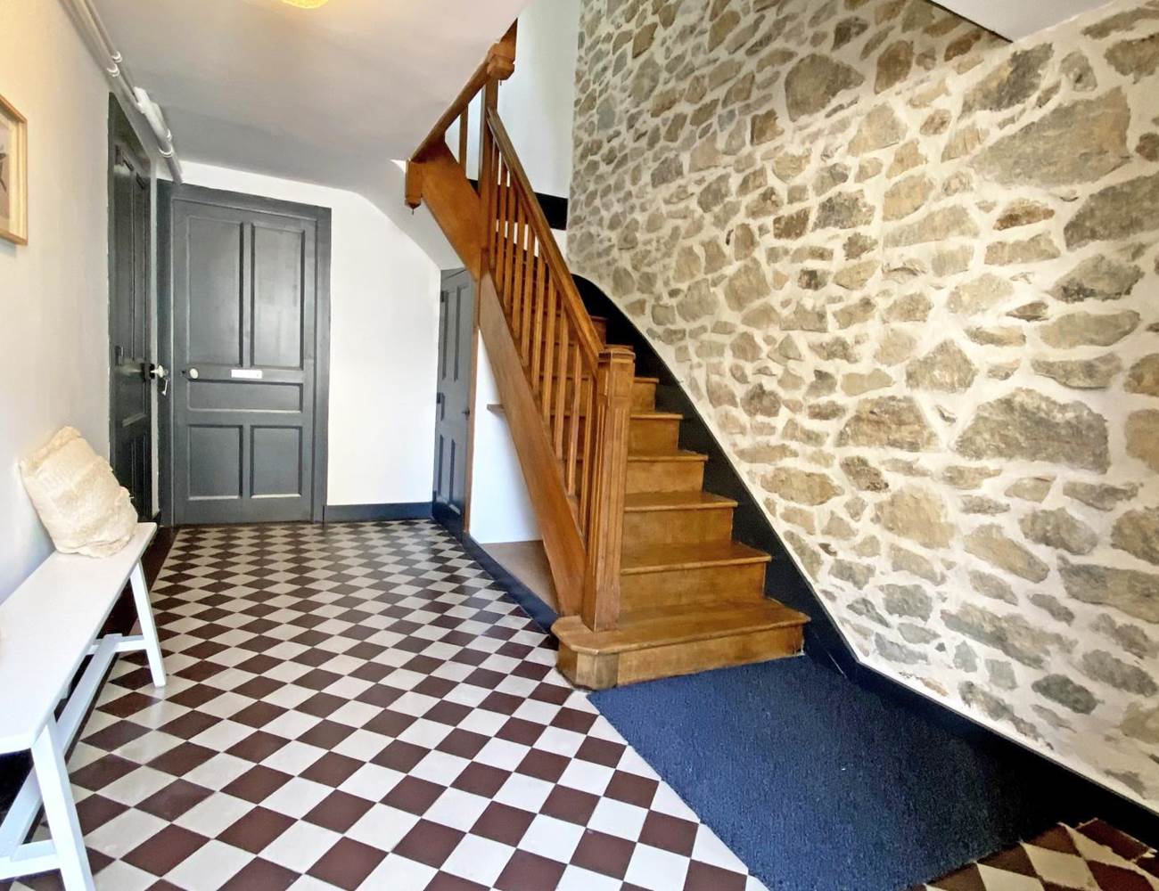 L'entrée_9-photo-gallery