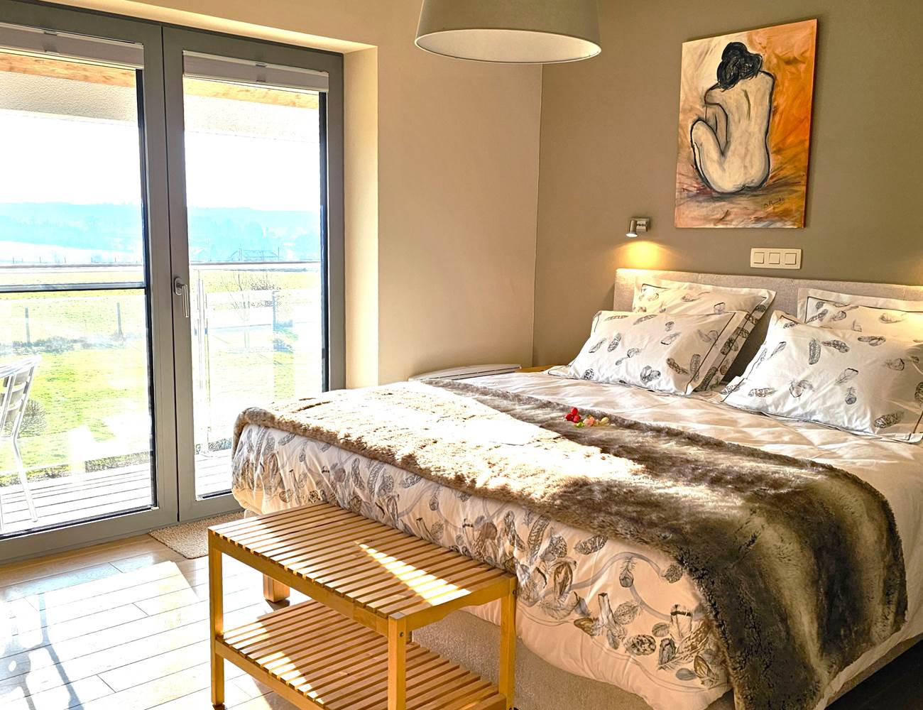 Chambre Zenith lit king size haut de gamme-photo-gallery