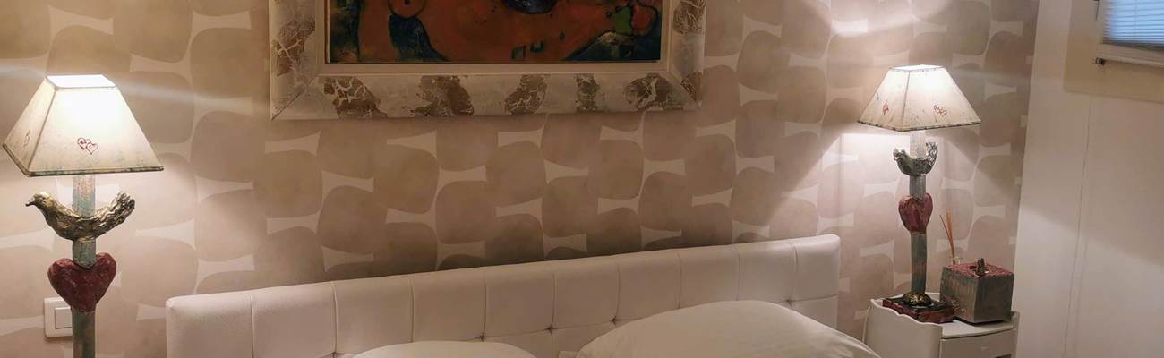 chambre CROISETTE   grd lit Patio