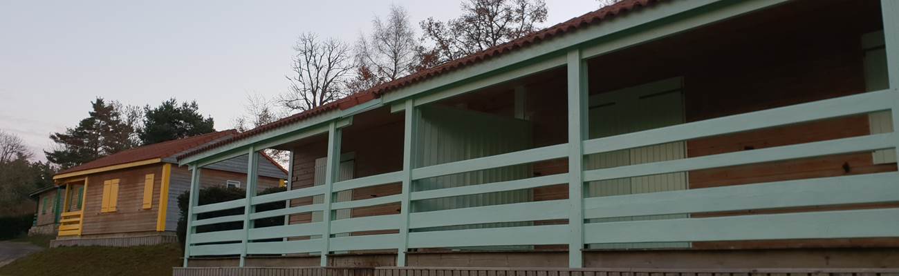 Chalet jumelé avec claustra mobile