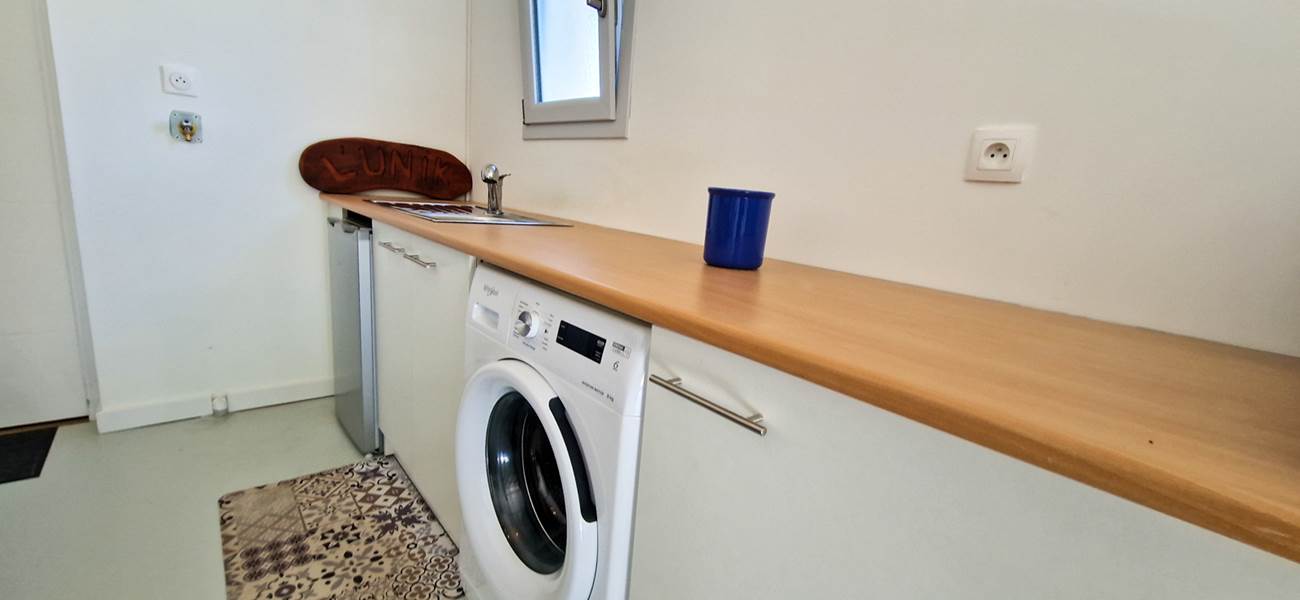 Gîte l'Unik - Garage pour vélo et matériel de pêche