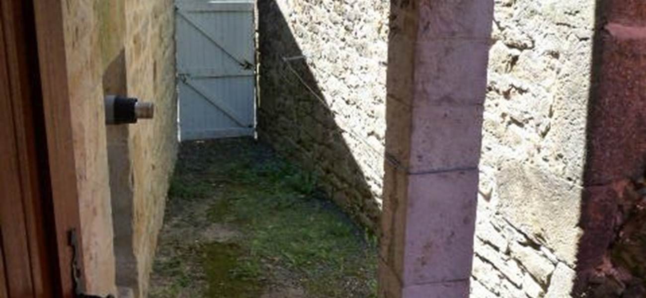 Cour intérieure pour étendage linge
