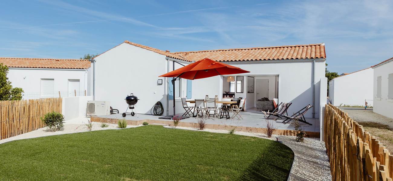 Villa Dolusienne - jardin, terrasse, table à manger, chill