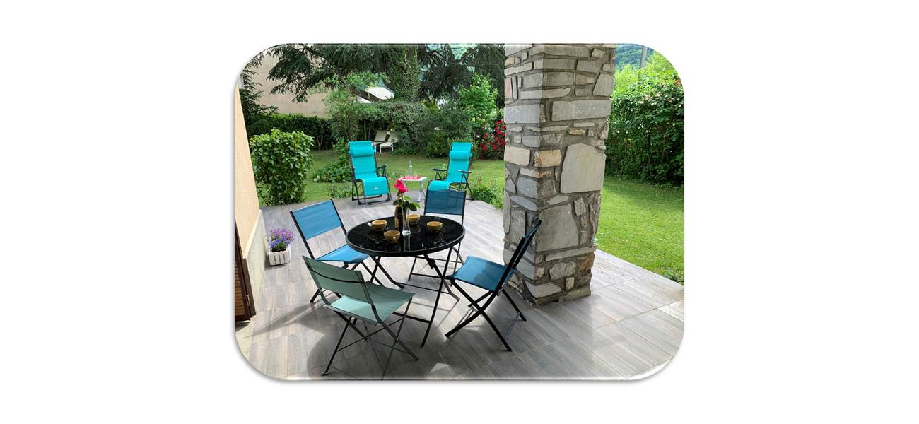 Terrasse table2 fond blanc