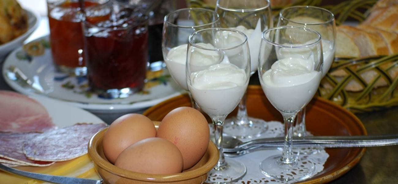 Petit déjeuner campagnard, gourmand au Ranch des Lacs 87120