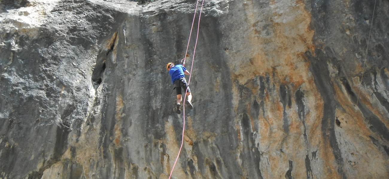 Les Chalets de la Margeride: Escalade, via ferrata