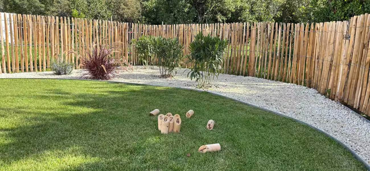 Villa Dolusienne - jeux extérieurs, jardin