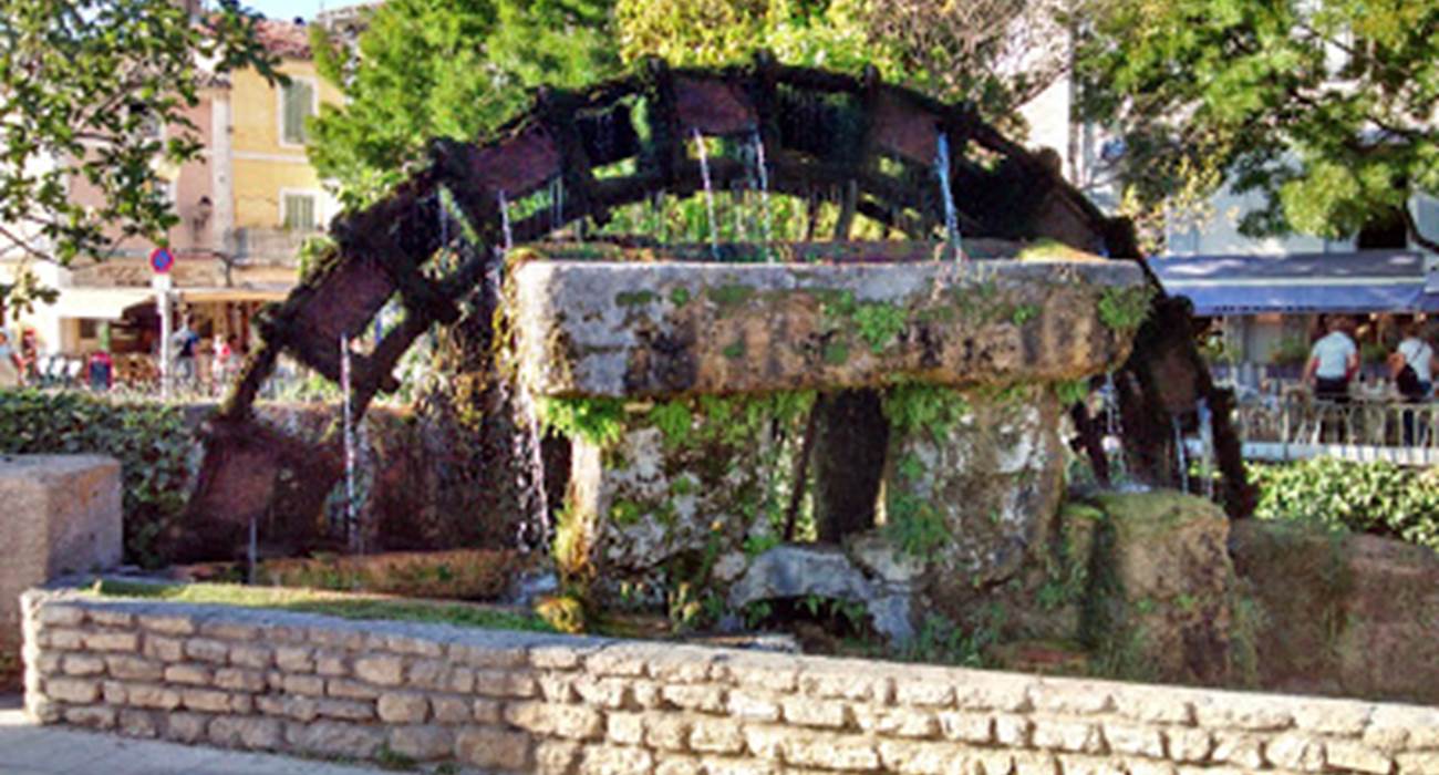 La roue Route d'avignon