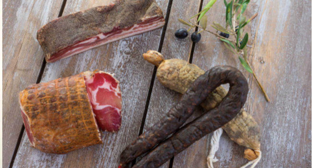 Planche de charcuterie Corse et snacking