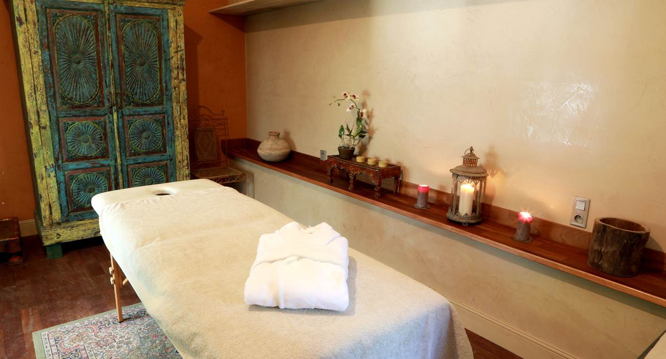 Salle de massage-page