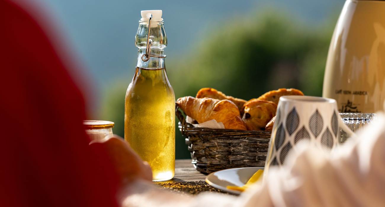 Petit déjeuner privatif en terrasse-page