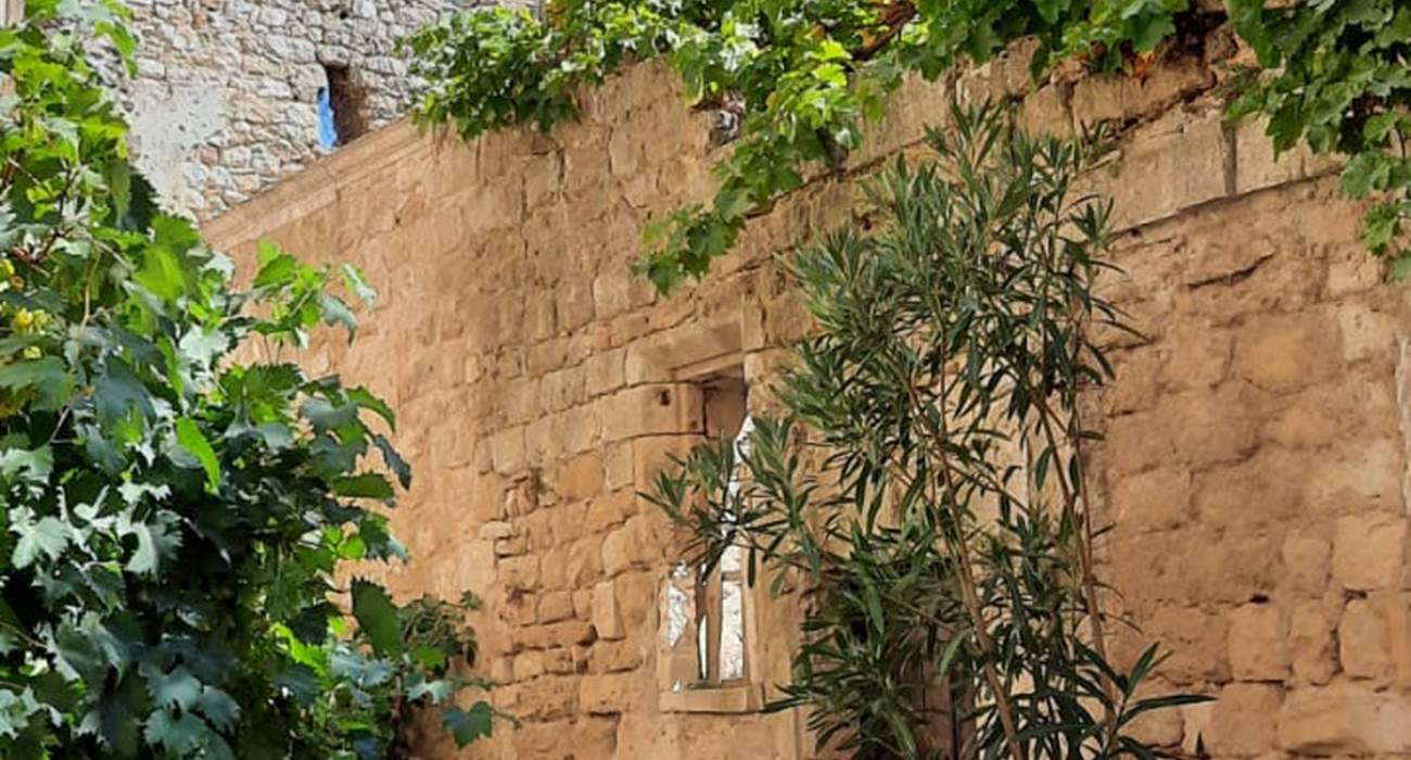 rue d'oppède le vieux