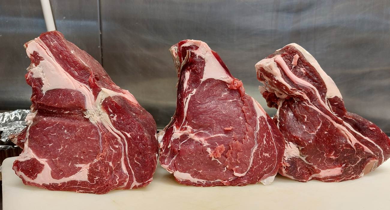 cotes de boeuf maturées au Ranch des Lacs-page
