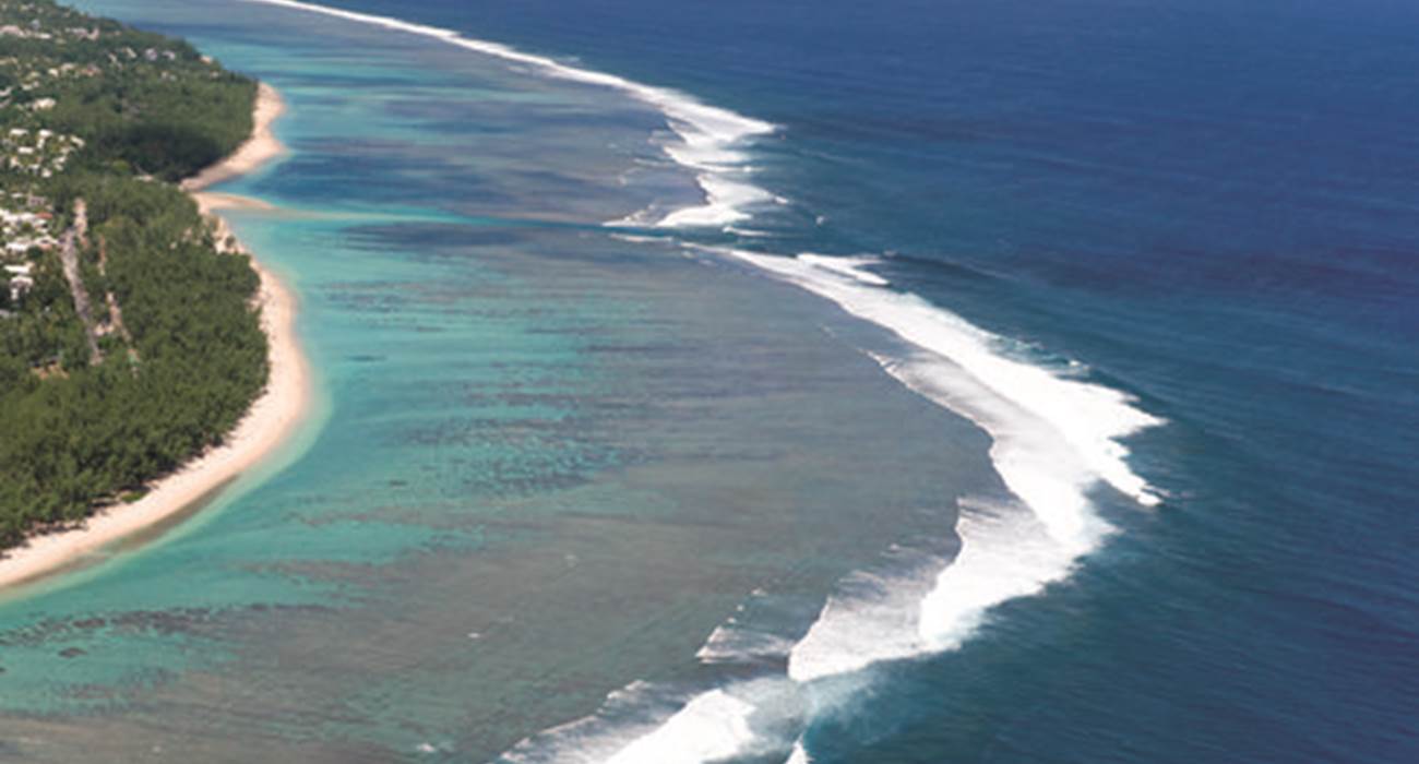 lagon_vue_du_ciel45_-_credit_irt_-_serge_gelabert_dts_12_2015-page