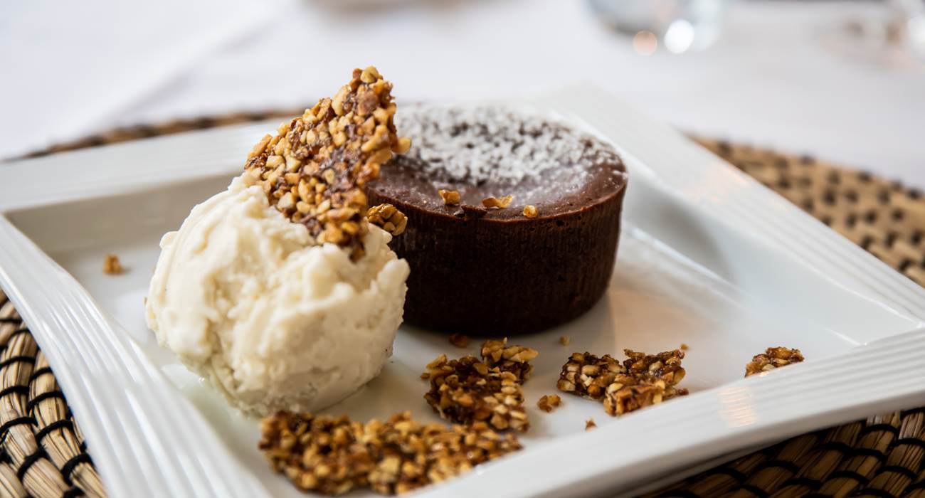 Moelleux au Chocolat Valrhona, Crème Glacée à la Vanille de Madagascar-page