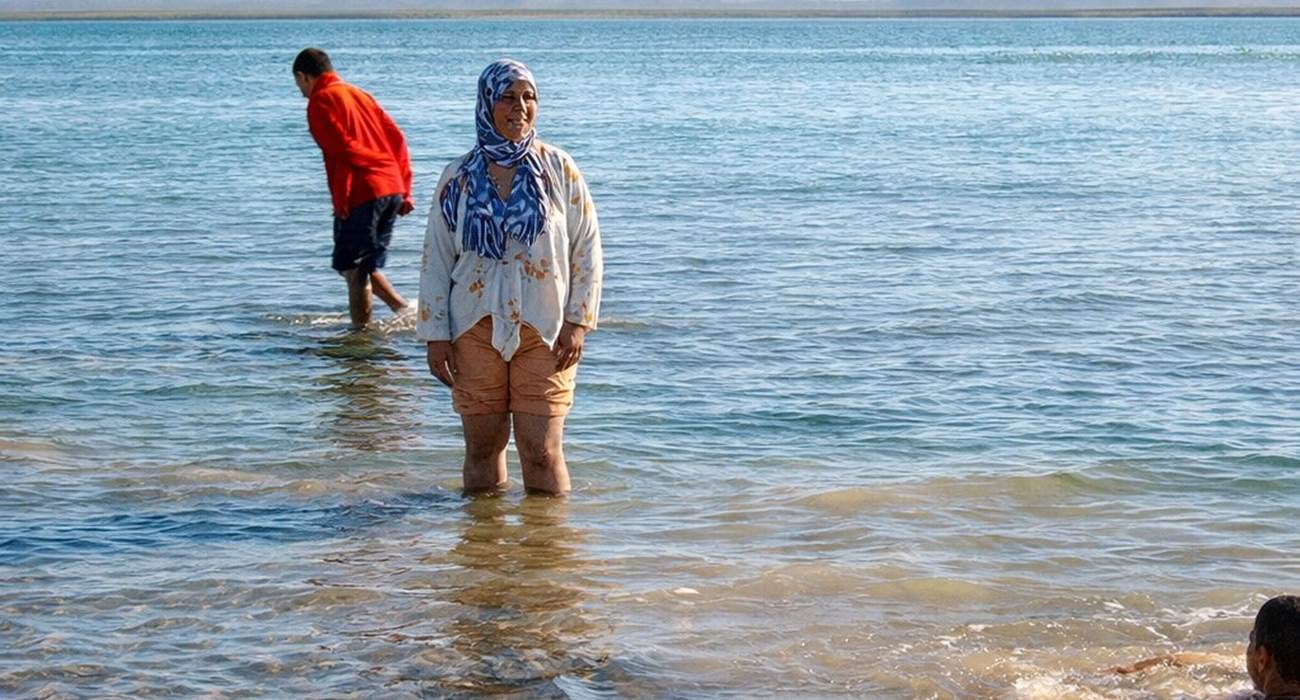 Au bord du lac Dayet