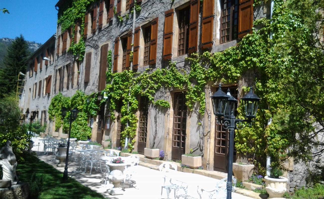 Hostellerie du grand duc ext 6-photo-gallery