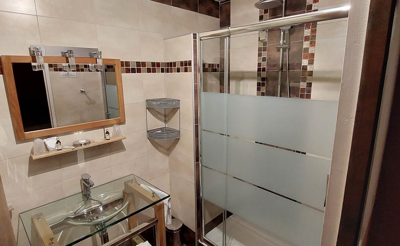Hostellerie du grand duc salle de bain 3-photo-gallery