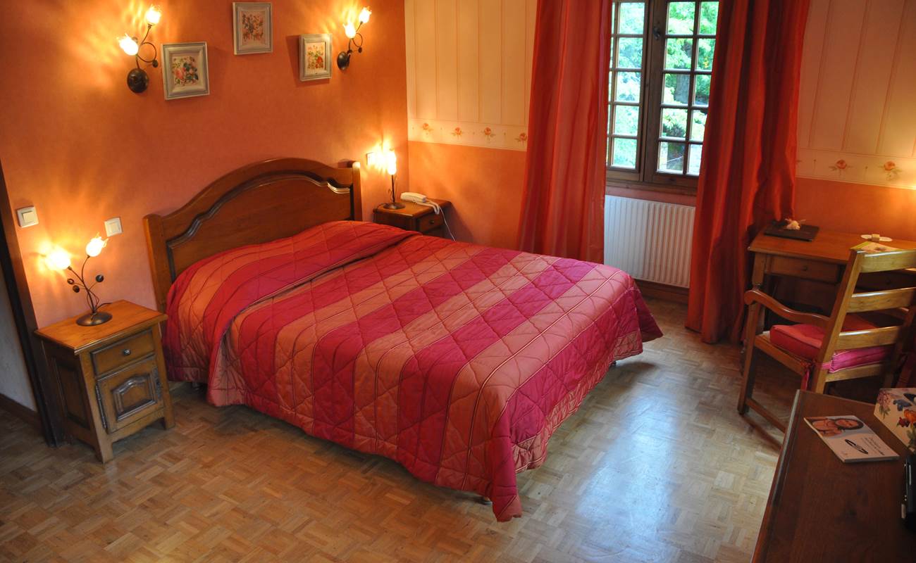 Hostellerie du grand duc chambre double 2-photo-gallery