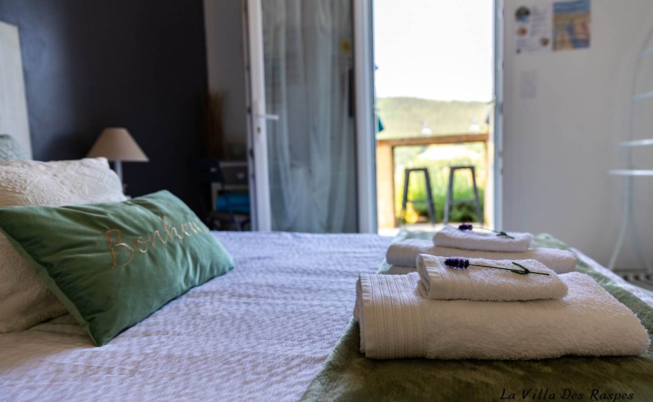 Chambre d'hôtes  Orzals vue imprenable - La Villa des Raspes-photo-gallery