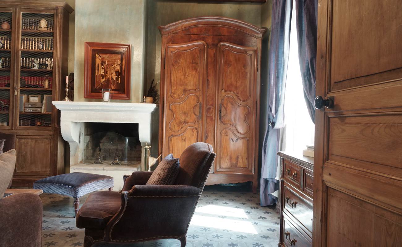 Maison en Provence de charme  - Salon ocre vert  - Lapalud - Vaucluse-photo-gallery