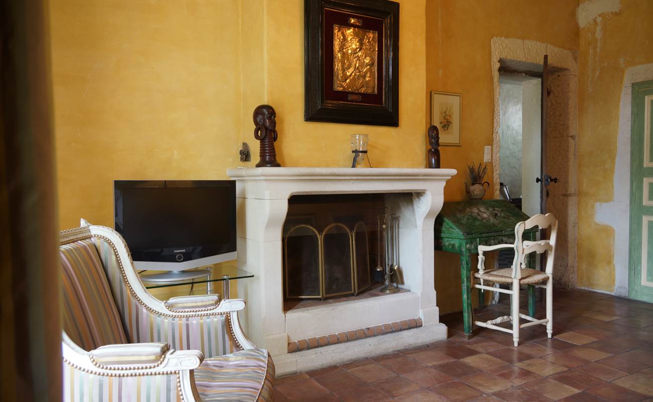 Maison en Provence de charme  - Chambre ocre jaune  - Lapalud - Vaucluse-photo-gallery