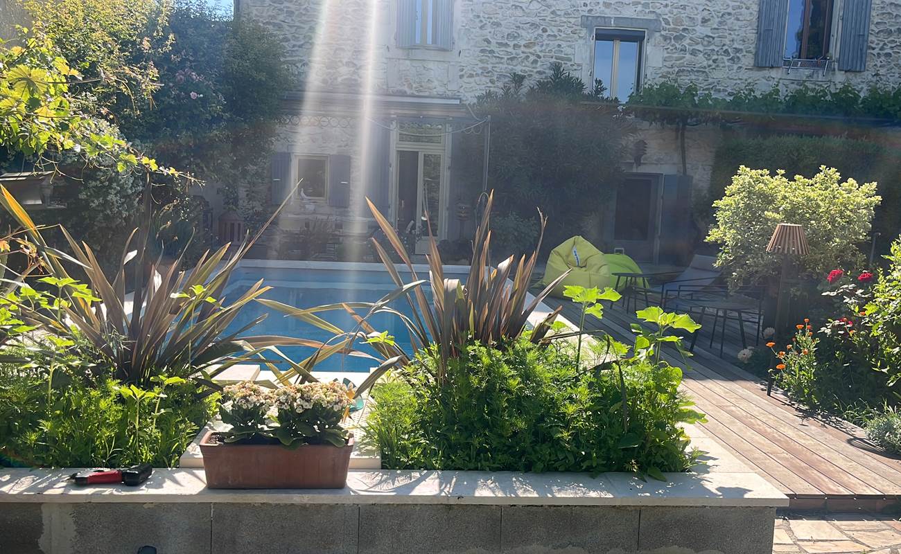 Un rayon de soleil sur notre piscine en Provence - Vaucluse-photo-gallery