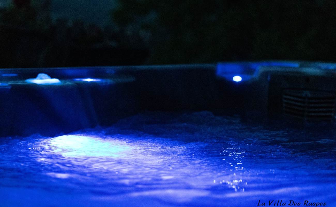 Jacuzzi de nuit-photo-gallery